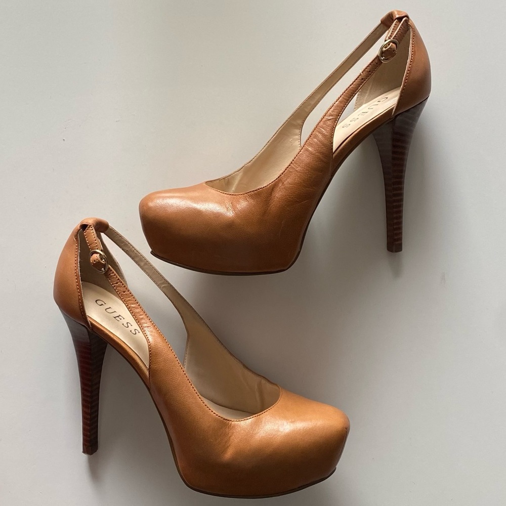 Vintage Guess Leather Pumps Size 7.5